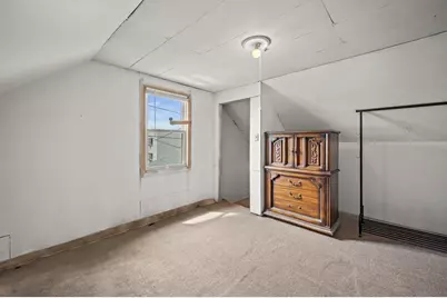 2843 S Linebarger Ter, Milwaukee, WI 53207 - Photo 18
