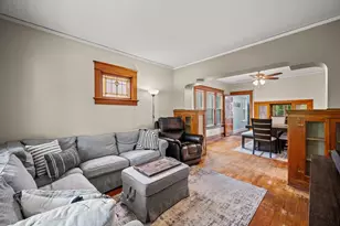 2843 S Linebarger Terrace, Milwaukee, WI 53207 - Photo 14