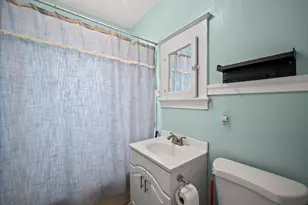 2843 S Linebarger Terrace, Milwaukee, WI 53207 - Photo 10