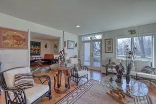 W304N2356 N Westwind Dr, Delafield, WI 53072 - Photo 12