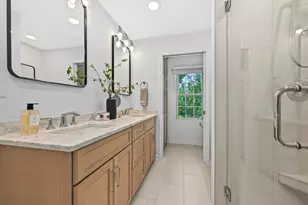 2502 W Norway Dr, Mequon, WI 53092 - Photo 18