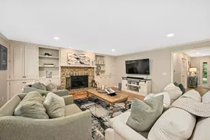 2502 W Norway Dr, Mequon, WI 53092 - Photo 6