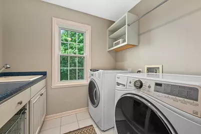 2502 W Norway Dr, Mequon, WI 53092 - Photo 34