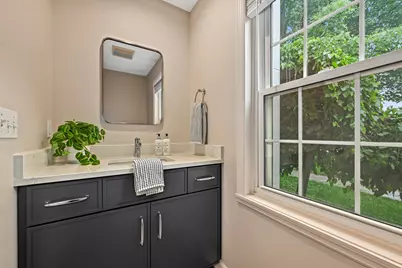 2502 W Norway Dr, Mequon, WI 53092 - Photo 14