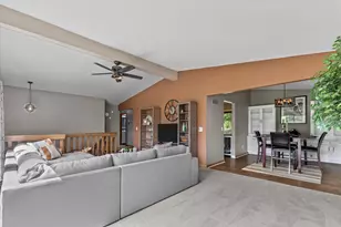 W290S2811 Carmarthen Dr, Genesee, WI 53188 - Photo 10