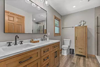 W290S2811  Carmarthen Dr, Genesee, WI 53188 - Photo 16
