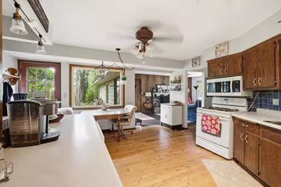S85W30520  Stoneridge Dr, Mukwonago, WI 53149 - Photo 8
