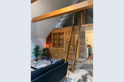 2065 S 28th St, Milwaukee, WI 53215 - Photo 10