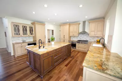 10431 N Gazebo Hill Pkwy, Mequon, WI 53092 - Photo 4