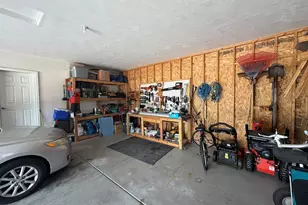 3513 Olde Howell Rd, Waukesha, WI 53188 - Photo 4