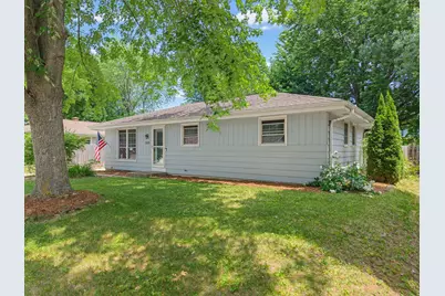 808  Memorial Dr, Kewaskum, WI 53040 - Photo 42