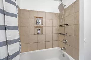 3949 N 77th St, Milwaukee, WI 53222 - Photo 14