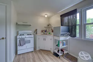 206 N 68th St, Milwaukee, WI 53213 - Photo 18