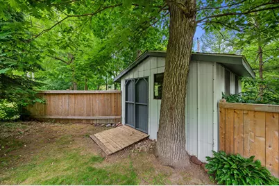 353  Tower Ct, Pewaukee, WI 53072 - Photo 6