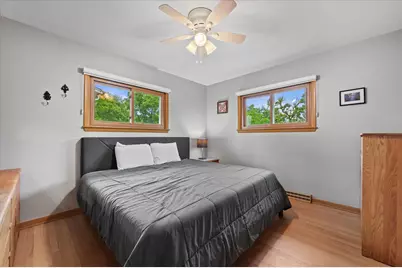 353  Tower Ct, Pewaukee, WI 53072 - Photo 16