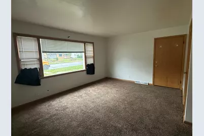 4683 N 68th St, Milwaukee, WI 53218 - Photo 2