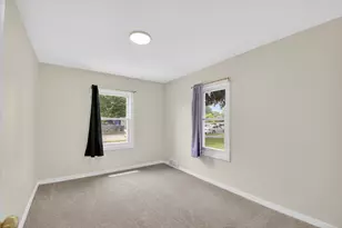 3012 Dwight St, Racine, WI 53403 - Photo 12