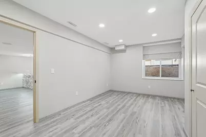 N55W20970  Carters Crossing Cir, Menomonee Falls, WI 53051 - Photo 52