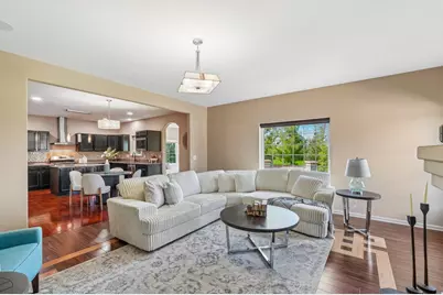 N55W20970  Carters Crossing Cir, Menomonee Falls, WI 53051 - Photo 10