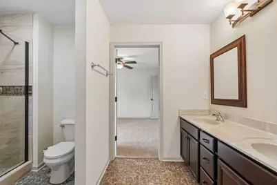 N55W20970  Carters Crossing Cir, Menomonee Falls, WI 53051 - Photo 50