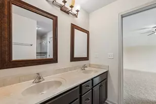 N55W20970 Carters Crossing Cir, Menomonee Falls, WI 53051 - Photo 36