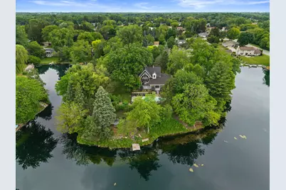 3609  Waterbury Ln, Racine, WI 53403 - Photo 12