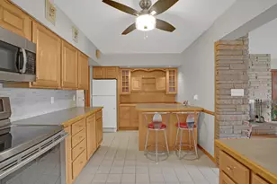 2216 Cleveland Ave, Sheboygan, WI 53081 - Photo 6