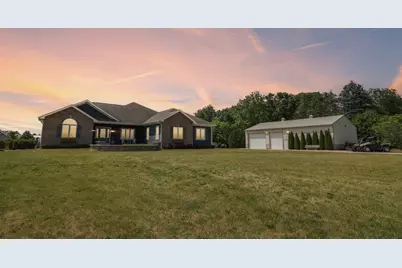 1611  51st St, Racine, WI 53108 - Photo 4
