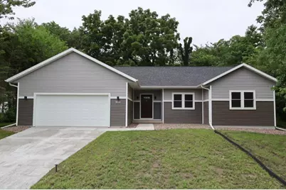 11893  Pine St, Trempealeau, WI 54661 - Photo 1