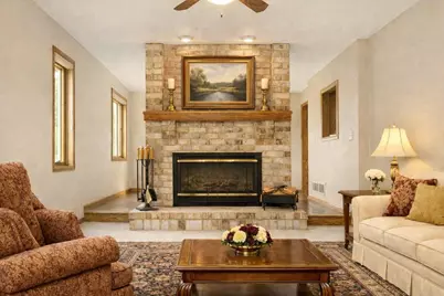 W291S6773  East Woods Ct, Mukwonago, WI 53149 - Photo 16