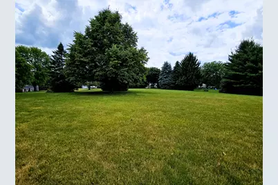 W291S6773  East Woods Ct, Mukwonago, WI 53149 - Photo 10
