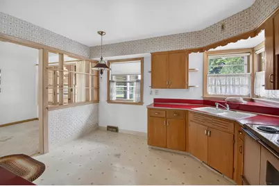 1112  Kentucky St, Racine, WI 53405 - Photo 16