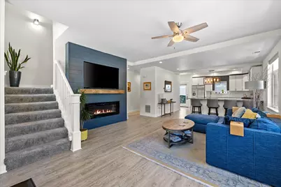 303 E Pier St, Port Washington, WI 53074 - Photo 2