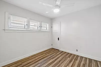 3909 N 25th St, Milwaukee, WI 53206 - Photo 8