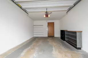 18730 Emerald Cir, Brookfield, WI 53045 - Photo 14