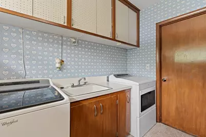 409  Vernon Ave, Thiensville, WI 53092 - Photo 28