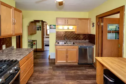 182 N 71st St, Milwaukee, WI 53213 - Photo 22