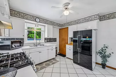 N1359  Moss Dr, Bloomfield, WI 53128 - Photo 6