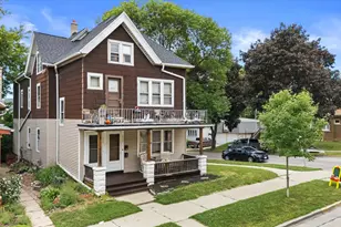 226 E Smith St, Milwaukee, WI 53207 - Photo 32