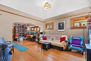 226 E Smith St, Milwaukee, WI 53207 - Photo 2