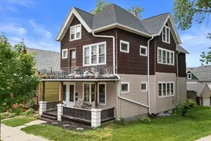 226 E Smith St, Milwaukee, WI 53207 - Photo 30