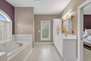 1308 Robin Ln, Racine, WI 53402 - Photo 40