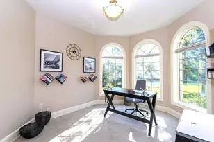 10935 N Oriole Ln, Mequon, WI 53092 - Photo 20