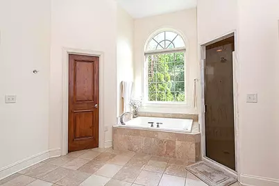 10935 N Oriole Ln, Mequon, WI 53092 - Photo 28