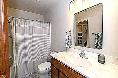 10935 N Oriole Ln, Mequon, WI 53092 - Photo 44