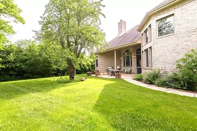 10935 N Oriole Ln, Mequon, WI 53092 - Photo 60