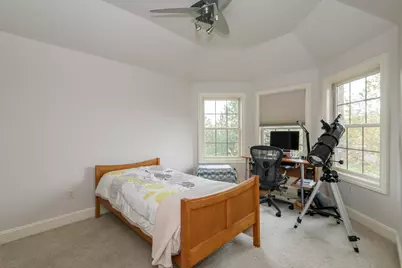 10935 N Oriole Ln, Mequon, WI 53092 - Photo 46
