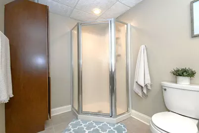 10935 N Oriole Ln, Mequon, WI 53092 - Photo 54