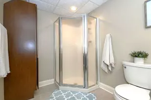 10935 N Oriole Ln, Mequon, WI 53092 - Photo 54