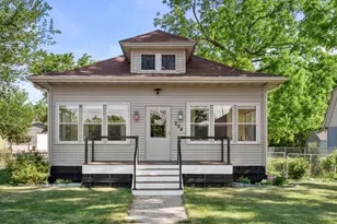 204 E North St, Silver Lake, WI 53170 - Photo 1